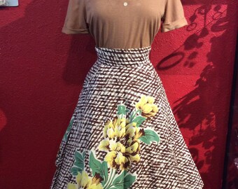1950s Floral Print Full Skirt High Waist Semi Circle Cannady Creations Hollywood Small