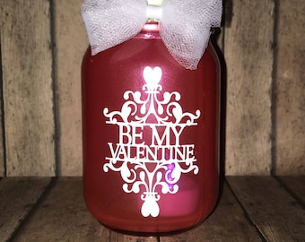 Valentine's Day inspired lantern, 16 oz, pint size mason jar, Be Mine, tea light included
