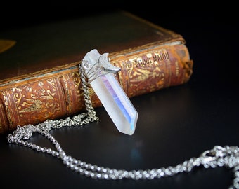 Rainbow Quartz Crescent Moon Necklace Silver Tone Rough Quartz Wire Wrap Aura Quartz Moon Jewellery Titanium Quartz Unique Necklace aurora