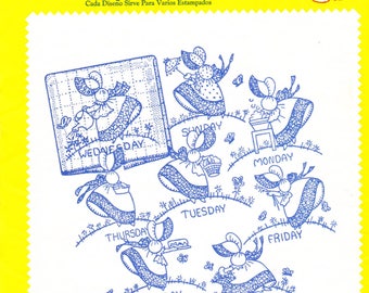 Vintage Aunt Martha's Hot Iron Transfers, Embroidery, Pattern, Needlepoint, Aunt Martha, Hot Iron, Transfer, 3216, Gay Colonial Miss