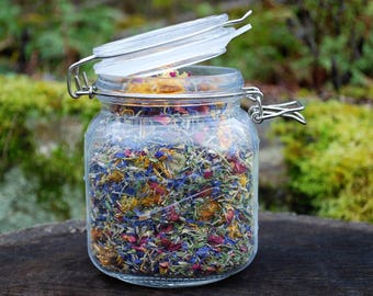 Herbal Hodgepodge- A Blend of Dried Organic Herbs and Edible Flowers for Chicken Coops & Nest Boxes