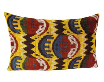 Silk Velvet Ikat Pillow Cover Lp434, Bohemian pillow, Velvet Ikat Pillow, Velvet Pillow, Velvet Pillow Cover, Ikat Pillows, Throw Pillows