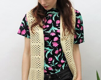1970s Cream Open Knit Buttoned Waistcoat Size UK 10, US 6, EU 38