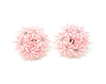 Vintage 1950s Earring | Pink Flower Earrings | Flower Earrings | 1950s Clip Earrings | Clip on Earrings | Large Flower Clips