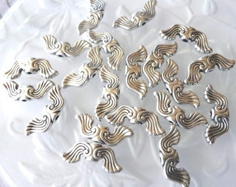 Angel Wings - 100 pcs. - Adorable - Antique Silver Wings - Tibetan Style Wings - Lead Free - Wings - Silver Wings