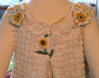 Chenille and Daisies ~ SORRY, SOLD!