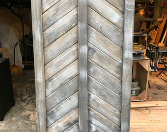 Barn door in driftwood gray