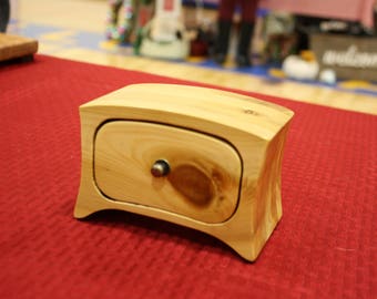 Cedar Bandsaw Box for Jewelry, Keepsakes, Heirlooms, small storage, etc.