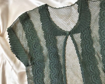 1930's Avocado Fishnet and Hand Crocheted Lace Top