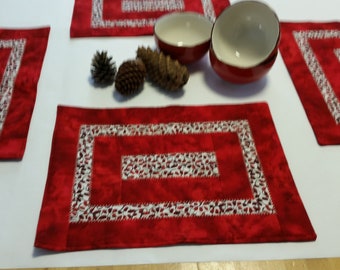Set of 4 table placements, Quilted placemats, Modern placemats, Fabric placemats, Table quilt, Red placemats, Handmade patchwork placemats