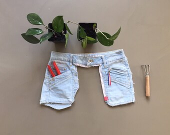 light blue denim fannypack, hip bag, gift for her, denim garden utility belt, hippie festival hip pockets belt, light jeans fannypack