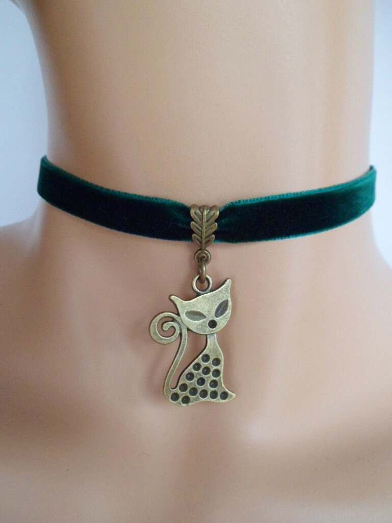 cat choker green velvet choker cat necklace