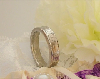 1965 Handcrafted Coin Ring - Two Shillings Coin