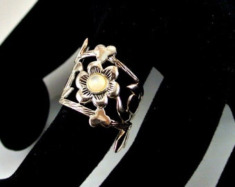Sterling Silver Moonstone Ring Silver Statement Ring Vintage 80 Ring Moonglow Ring Size 5 Ring Sterling Silver Ring