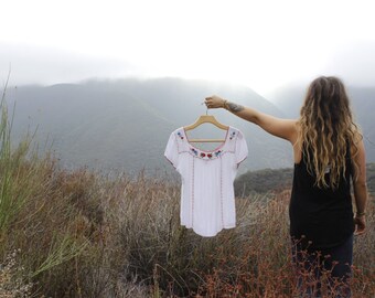 Vintage embroidered mexican gauze blouse 60's 70's hippie boho festival shirt