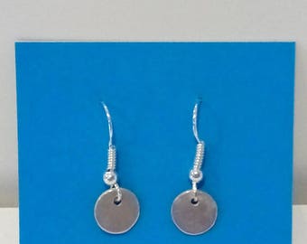 Simple silver disc earrings