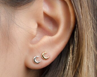 Tiny Moon Earrings, Sterling Silver, Gold Plated, Moon Stud Earrings, Minimalist Post Earrings, Lunaijewelry, Handmade Gift for Mom,STD052