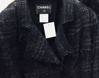 Vtg Chanel Boucle Suit