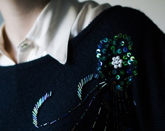 Vintage Clothing / 80s Iridescent Beaded Sweater / Vintage Beaded Sweater / Women's Black Sweater / 80s Beaded Sweater / 80s Clothing