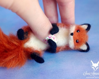 OOAK Needle felted red fox miniature original / Made To Order / handmade soft sculpture by SaniAmani