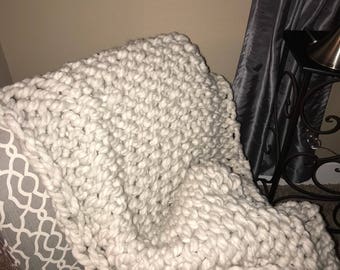 Chunky Knit Throw Blanket