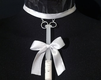 Menhera Harajuku Collar with syringe