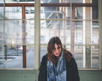 Luv // Circle scarf // Layer scarf // One of a kind // Grey blue