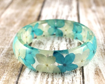 Flower Resin Bangle, Resin Bracelet, Blue Flower Bracelet, Flower Jewelry, Nature Flower Jewelry, Resin Flower Bangle, Real Flower Bangle