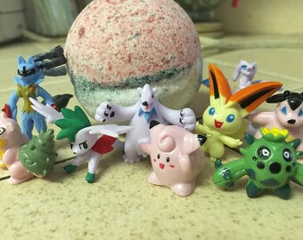 Pokémon Surprise Inside Bath Bomb