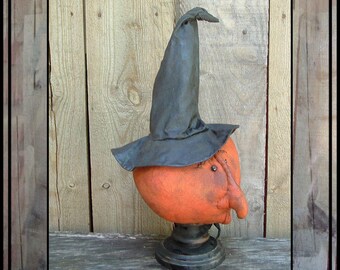 SALE Mailed paper pattern Primitive folkart soft sculpted pumpkin witch make do pattern HAFAIR ofg faap Haguild 334