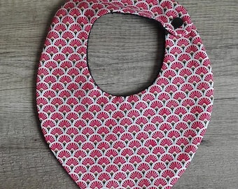 Red and white pattern 0-24 month bandana bib