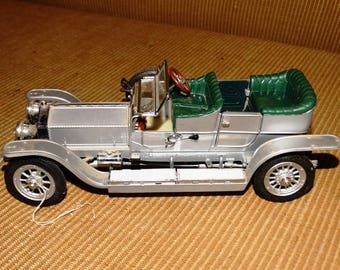 Vintage Franklin Mint 1:24 1907 Rolls-Royce Silver Ghost