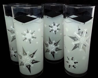 Mid Century Holiday Barware, Anchor Hocking Frosted Snowflake Glass Tumblers (4), Vintage Geometric Frosty Motif Tall Ice Tea Glassware