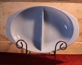 Pyrex Delphite Blue Divided Serving Dish Bluebelle Oval Platter Pyrex 1063 Light Blue