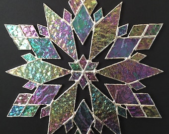 stained glass snowflake suncatcher (design 21)