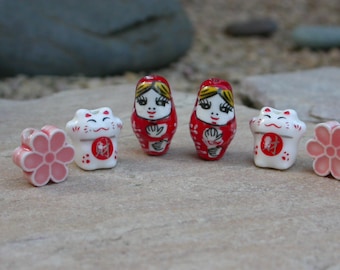 set of 3 Russian dolls cat flower ceramic beads