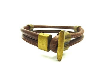 Leather Bracelet round color cocoa with sewing for men