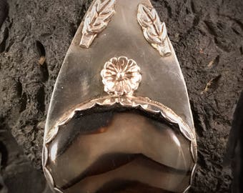 Decorative Montana Agate and sterling silver with flowers pendant