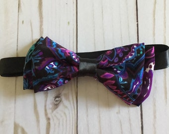 Purple Paisley bow tie