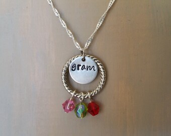 Personalized Grandma/Mom Necklace with Birthstones