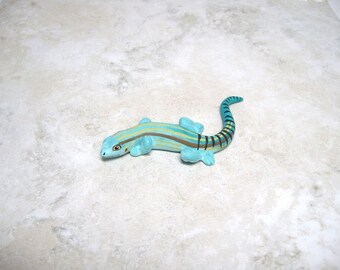 Lizard, miniature ceramic lizard