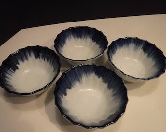 Set Of 4 Asian Rice Bowls, 4 Vintage Asian Rice Soup Bowls, Chinese Porcelain Rice Bowls, White and Blue Soup Bowls,Asian Noodle Bowl set