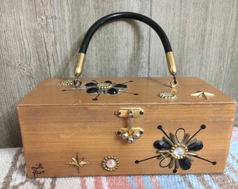 Enid Collins Vintage Box Bag