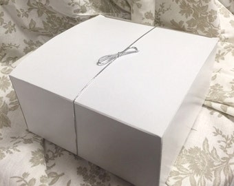 Bakery Boxes / Pastry Boxes - 8x8x4 in. - 5 PK