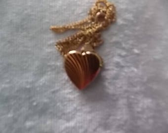 Vintage Heart Rolled Gold Necklace BEAUTIFUL