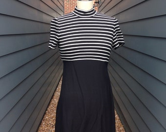 Vintage Striped Mock Neck Dress // Vintage Striped Dress // 1990s Dress
