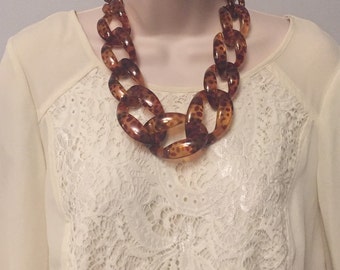 Tortoise Shell Leopard Chunky Chain Lucite Link Housewife Resin Statement Necklace