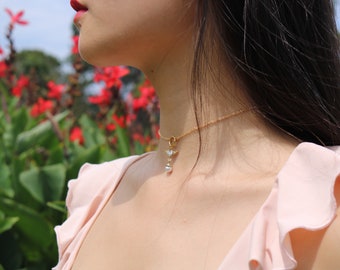 Fly With Me Heart Choker