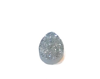 Light grey teardrop quartz druzy pendant