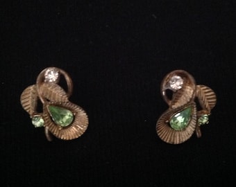 1950s Vintage Earrings / 50s Clip on